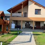 Villa Lea V Patinciach Patince