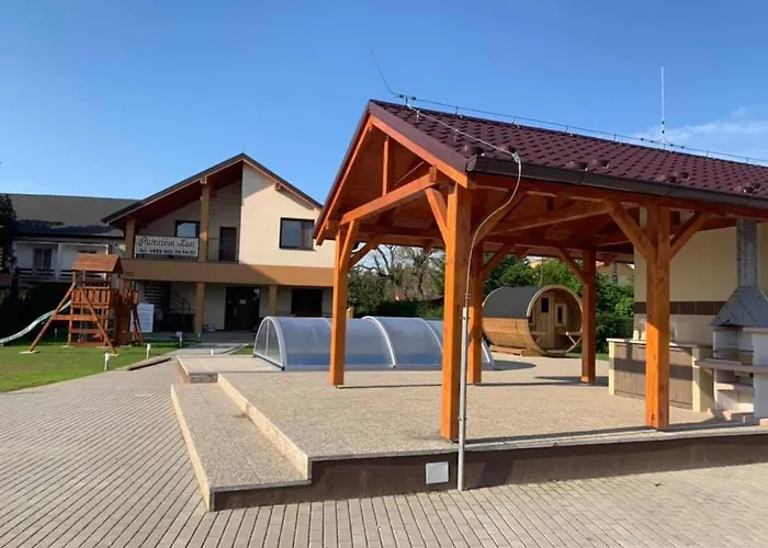 Lea V Patinciach פאטינצ'ה